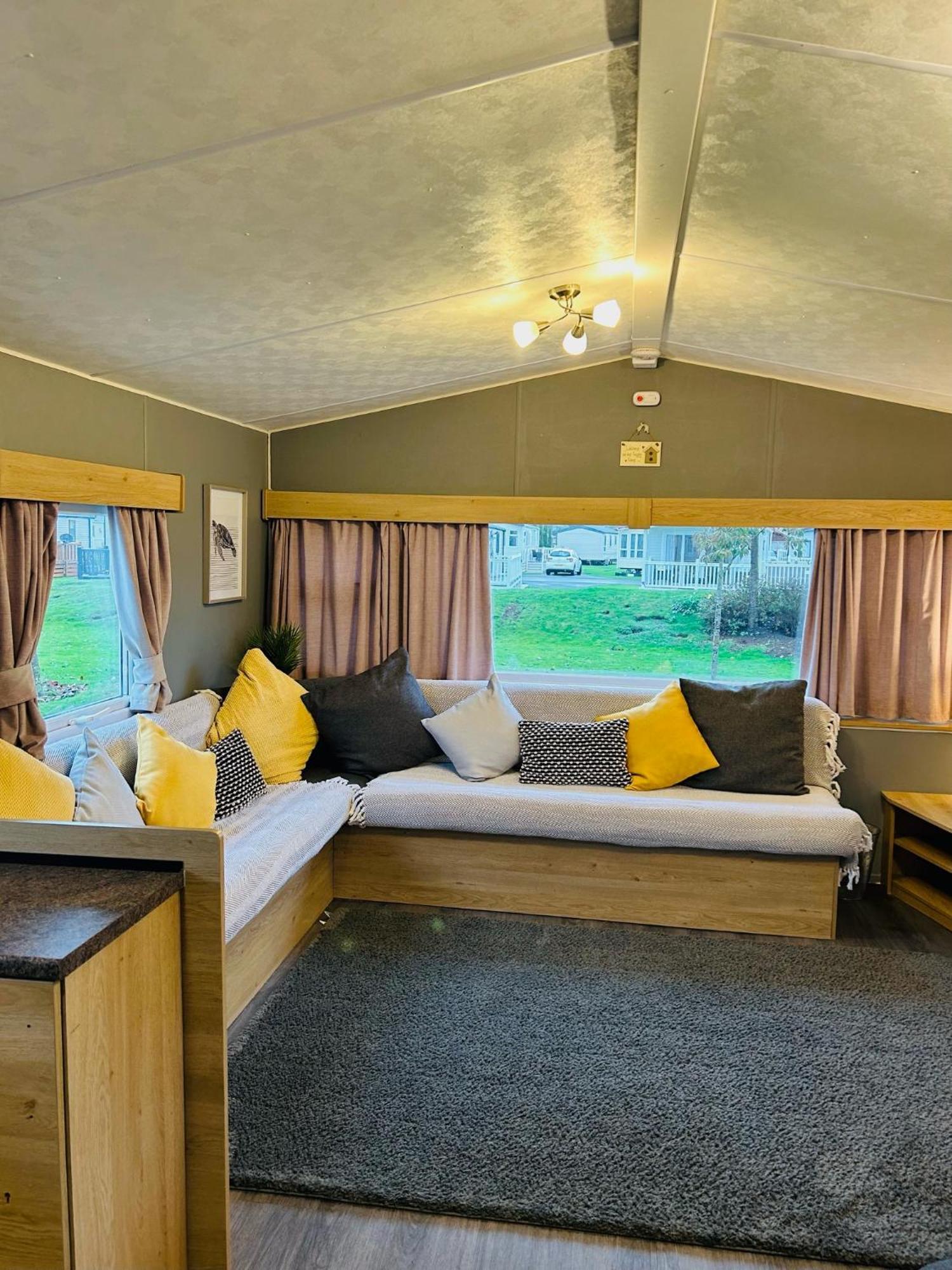 Beautiful 8 Birth Holiday Home - Tattershall Lakes 외부 사진