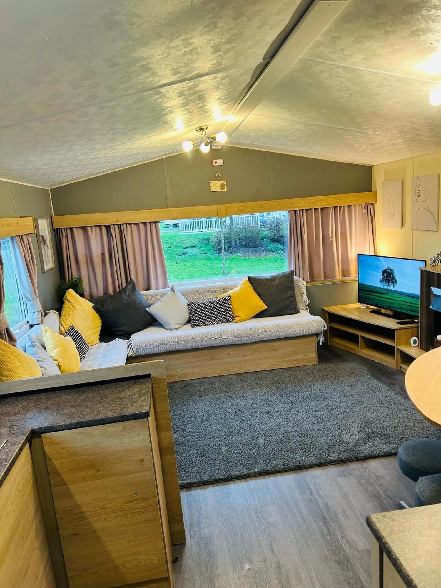 Beautiful 8 Birth Holiday Home - Tattershall Lakes 외부 사진