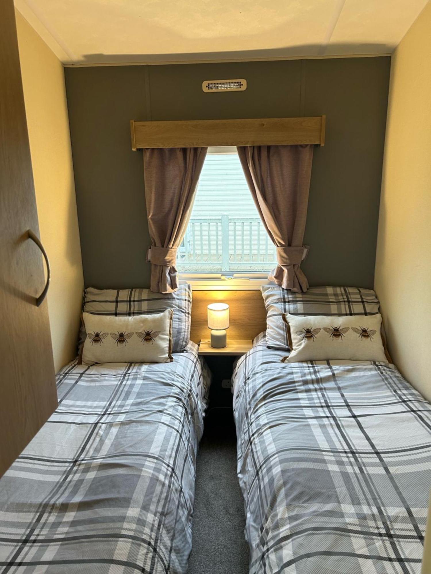 Beautiful 8 Birth Holiday Home - Tattershall Lakes 외부 사진